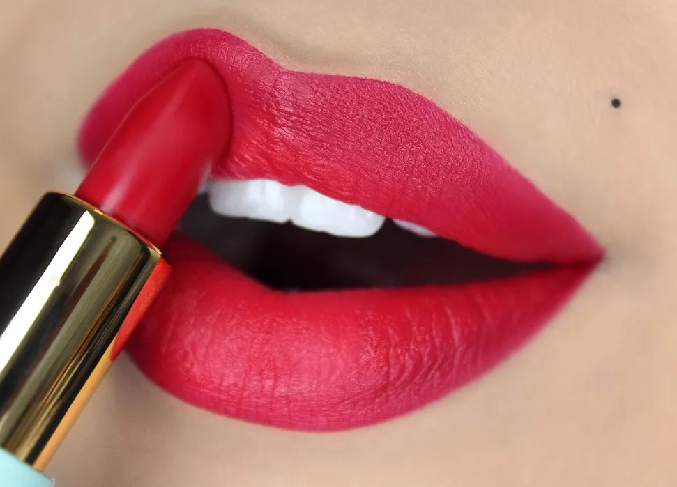 Beauty Bakerie Cake Pop Lippies Lipstick
