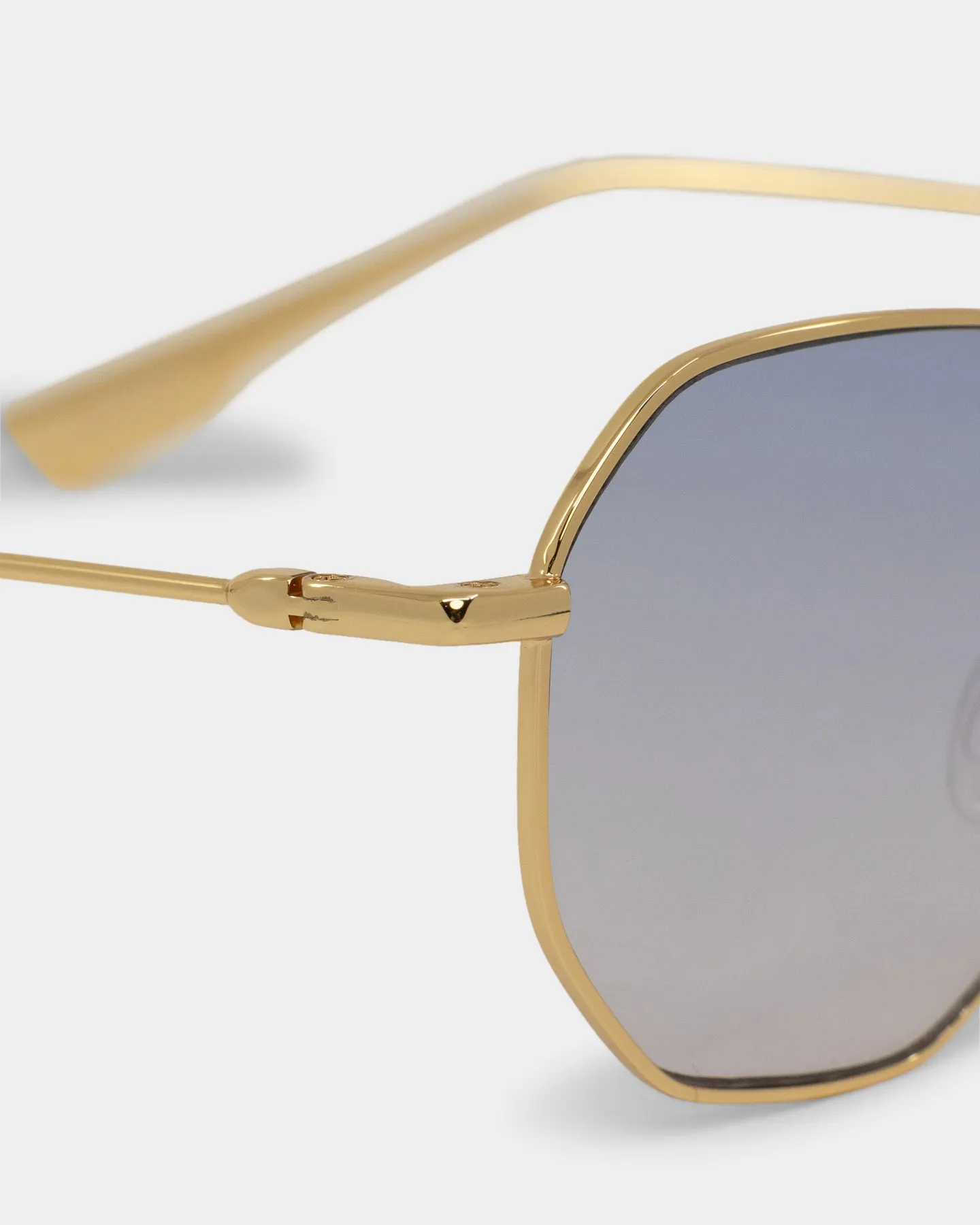 Belvoir & Co Elton II Sunglasses Blue/Gold