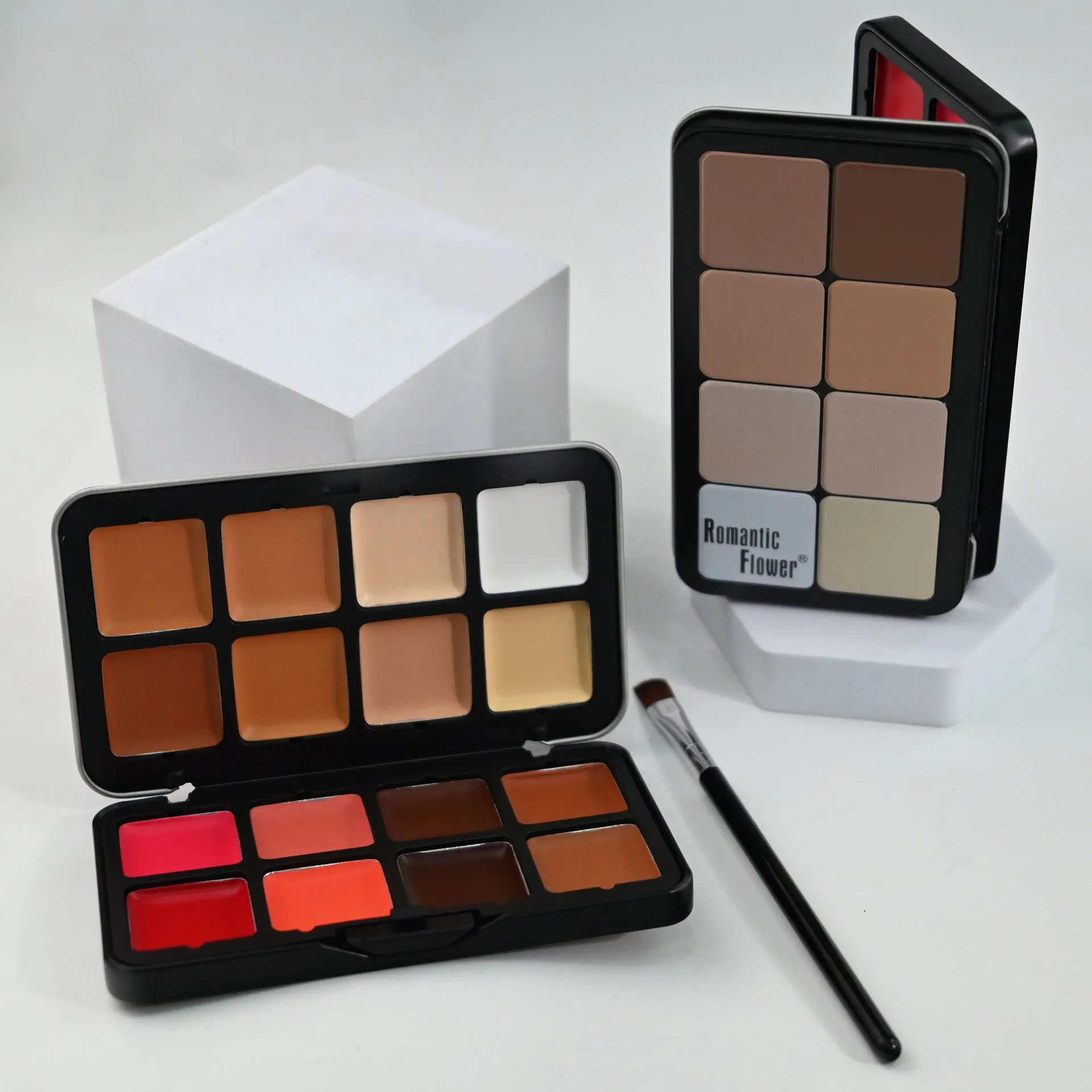 Cosmetics Kit
